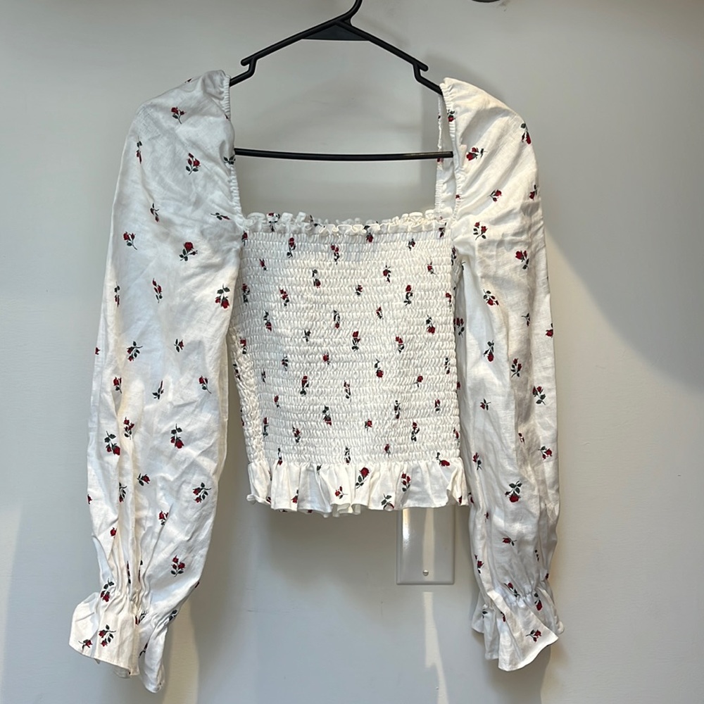 Reformation white linen with roses top size S. The summer top!